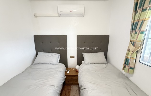 Resale - Apartment / flat - La Zenia