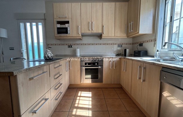 Herverkoop - Independent villa - Los Urrutias