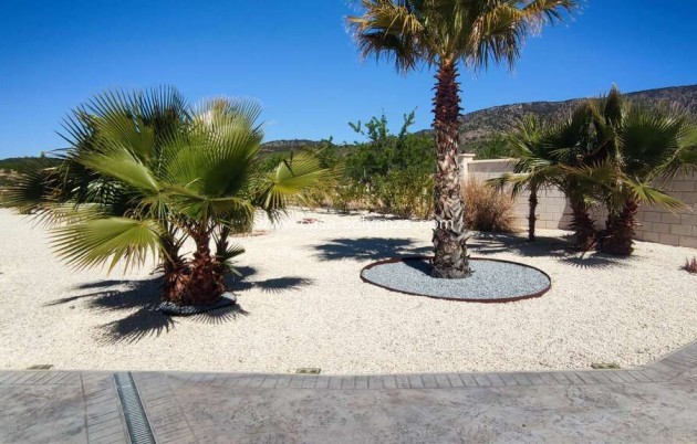 Resale - Villa - Pinoso - Inland