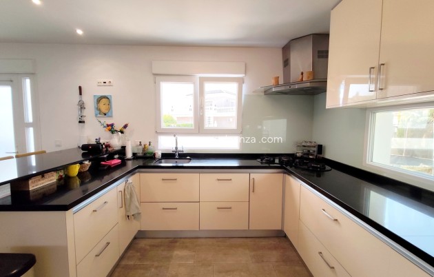 Herverkoop - Villa - Ciudad Quesada - Costa Blanca