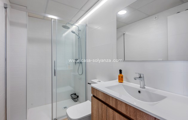 Resale - Apartment / flat - Torrevieja - Costa Blanca