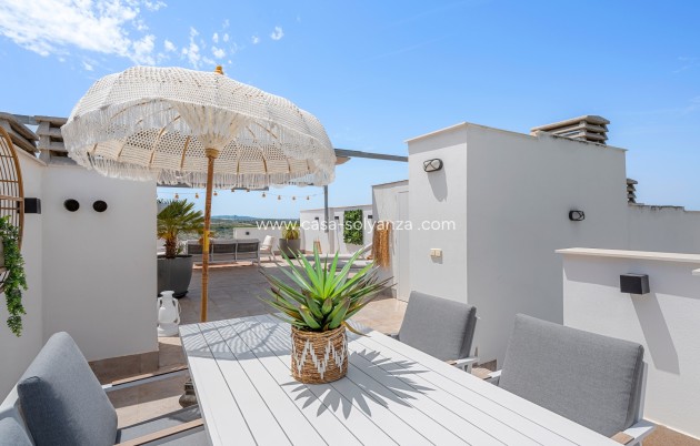 Resale - Apartment / flat - Torrevieja - Costa Blanca