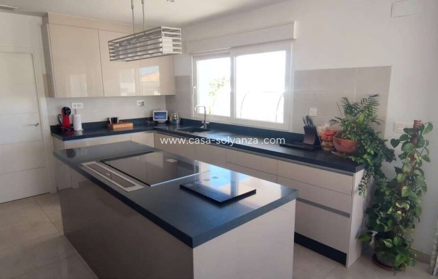 Resale - Villa - Pinoso - Inland