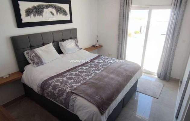 Resale - Villa - Pinoso - Inland