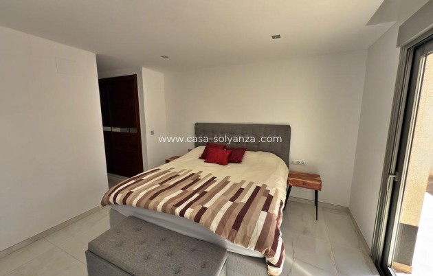 Herverkoop - Villa - Orihuela Costa - Villamartín