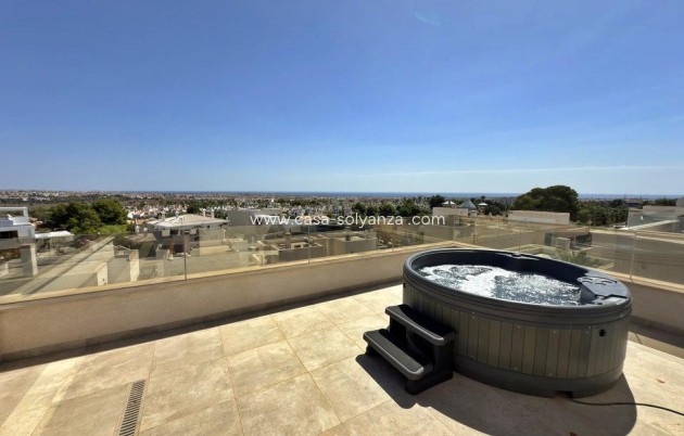 Herverkoop - Villa - Orihuela Costa - Villamartín