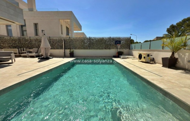 Herverkoop - Villa - Orihuela Costa - Villamartín