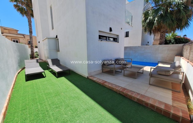 Herverkoop - Villa - Torrevieja - Los Frutales