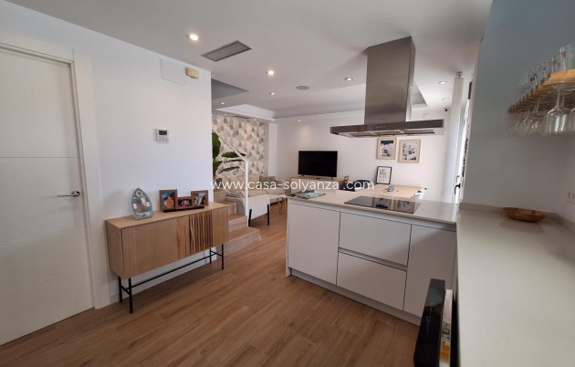 Herverkoop - Villa - Torrevieja - Los Frutales