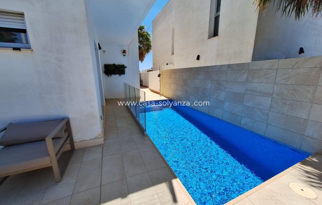 Herverkoop - Villa - Torrevieja - Los Frutales