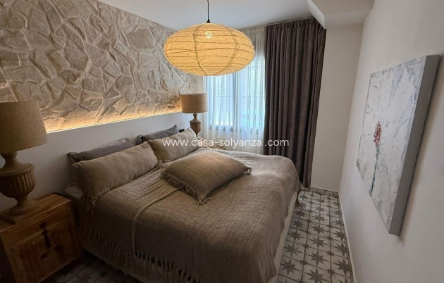 Herverkoop - Appartement / flat - Torrevieja - Estacion Autobuses