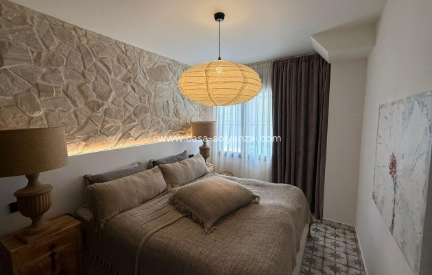 Herverkoop - Appartement / flat - Torrevieja - Estacion Autobuses