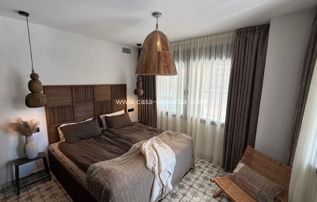Herverkoop - Appartement / flat - Torrevieja - Estacion Autobuses
