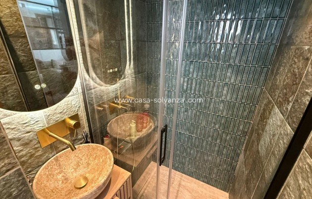 Herverkoop - Appartement / flat - Torrevieja - Estacion Autobuses