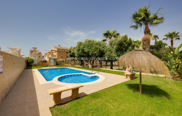 Herverkoop - Herenhuis - Torrevieja - Aguas nuevas
