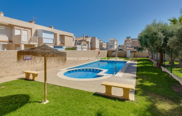 Herverkoop - Herenhuis - Torrevieja - Aguas nuevas