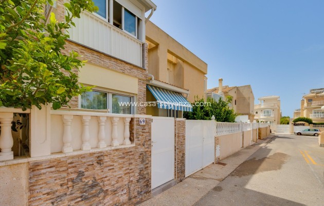 Herverkoop - Herenhuis - Torrevieja - Aguas nuevas