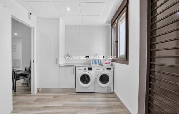Herverkoop - Villa - Torrevieja - Costa Blanca