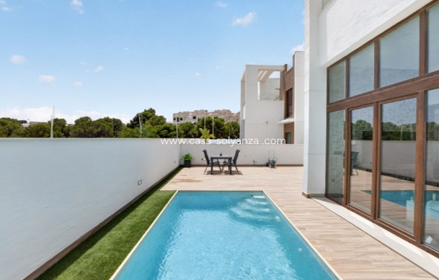 Resale - Villa - Torrevieja - Costa Blanca