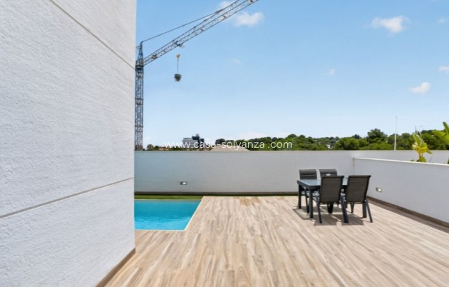 Resale - Villa - Torrevieja - Costa Blanca