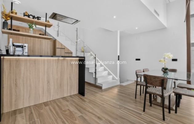 Resale - Villa - Torrevieja - Costa Blanca
