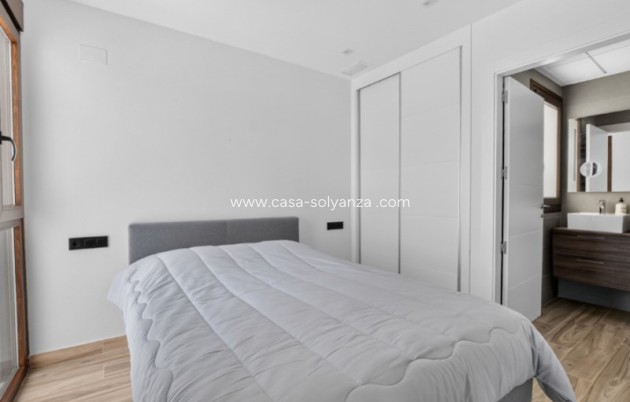 Resale - Villa - Torrevieja - Costa Blanca