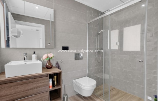 Resale - Villa - Torrevieja - Costa Blanca