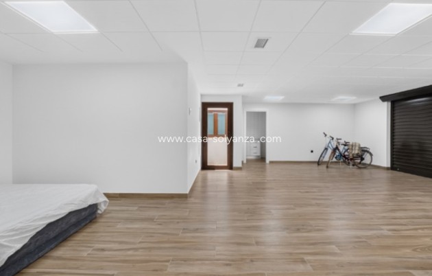 Resale - Villa - Torrevieja - Costa Blanca