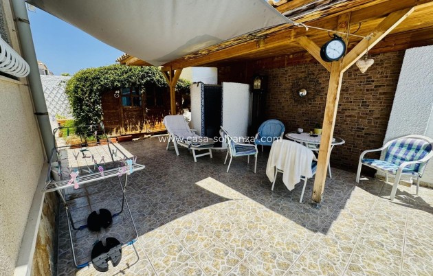 Herverkoop - Villa - Torrevieja - La Siesta