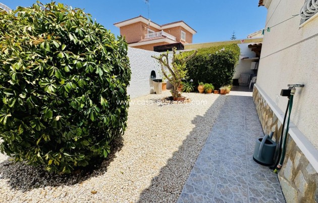 Herverkoop - Villa - Torrevieja - La Siesta