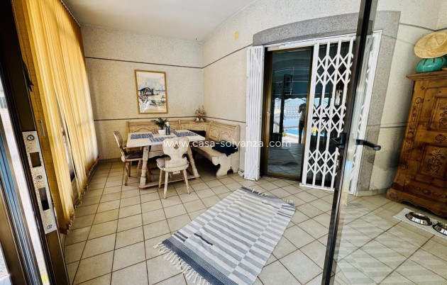 Herverkoop - Villa - Torrevieja - La Siesta