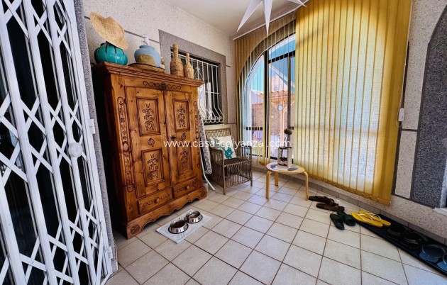 Herverkoop - Villa - Torrevieja - La Siesta