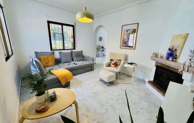 Herverkoop - Villa - Torrevieja - La Siesta
