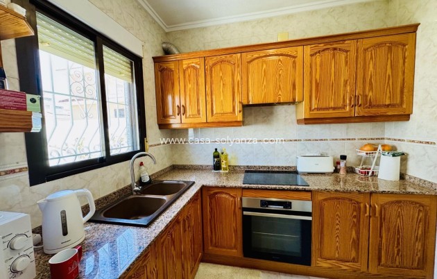 Herverkoop - Villa - Torrevieja - La Siesta