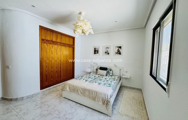 Herverkoop - Villa - Torrevieja - La Siesta
