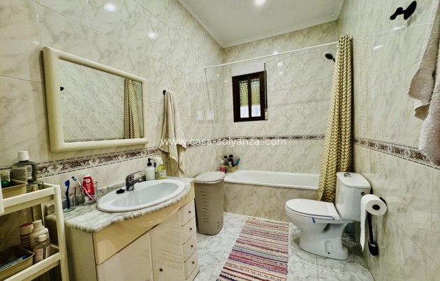 Herverkoop - Villa - Torrevieja - La Siesta