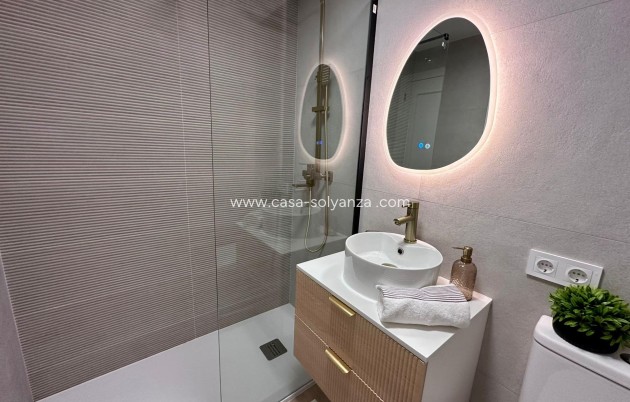 Herverkoop - Appartement / flat - Torrevieja - Habaneras