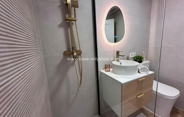 Herverkoop - Appartement / flat - Torrevieja - Habaneras