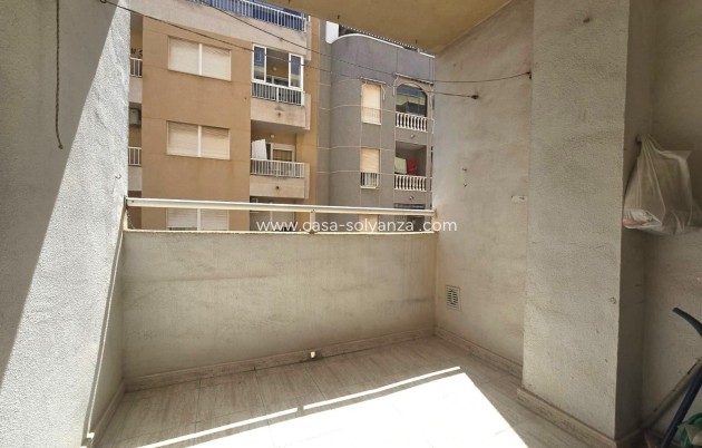 Herverkoop - Appartement / flat - Torrevieja - Playa de los Locos
