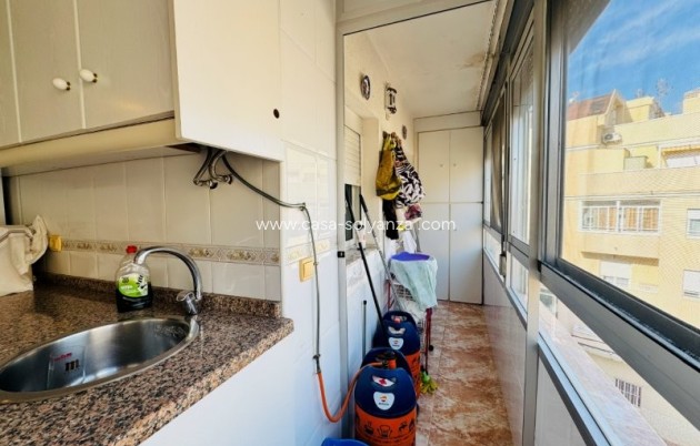 Herverkoop - Appartement / flat - La Mata