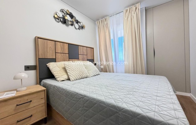 Herverkoop - Appartement / flat - Torrevieja - Punta Prima