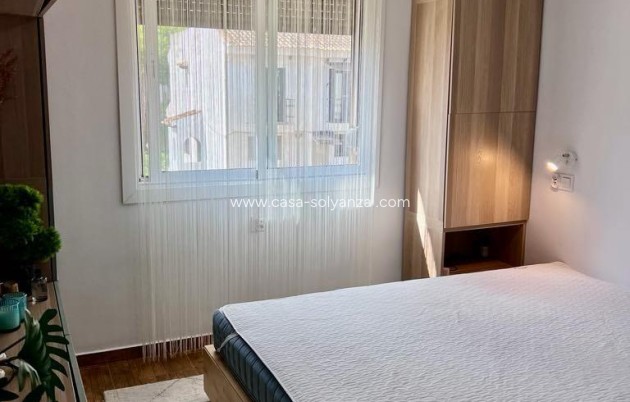 Herverkoop - Appartement / flat - Torrevieja - Calas Blanca