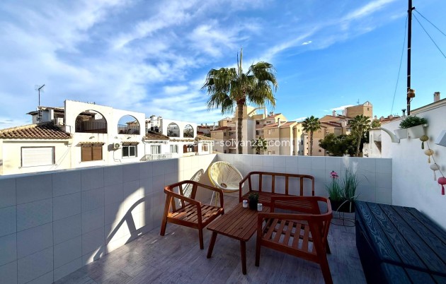 Herverkoop - Appartement / flat - Torrevieja - Calas Blanca