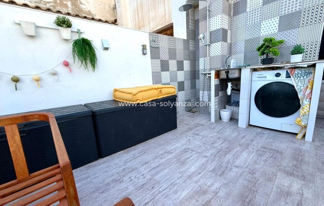 Herverkoop - Appartement / flat - Torrevieja - Calas Blanca