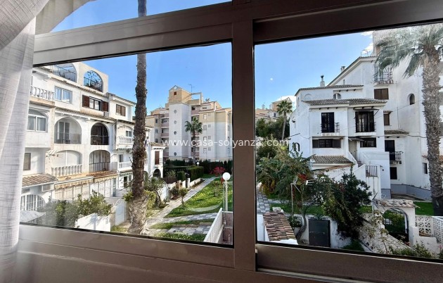 Herverkoop - Appartement / flat - Torrevieja - Calas Blanca