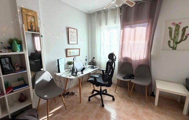 Herverkoop - Appartement / flat - Torrevieja - PARQUE DE LAS NACIONES