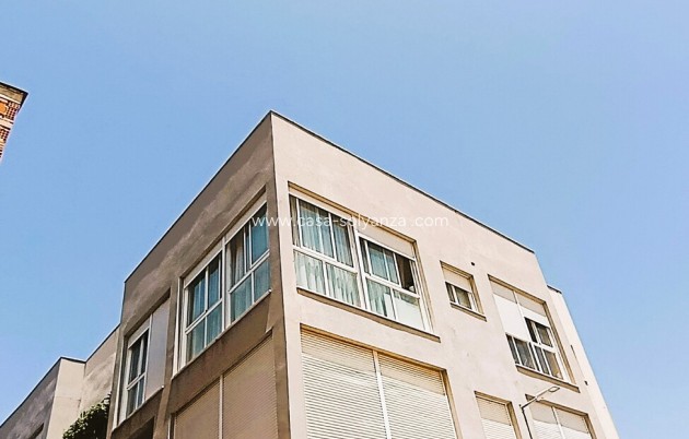 Herverkoop - Appartement / flat - La Union - Inland