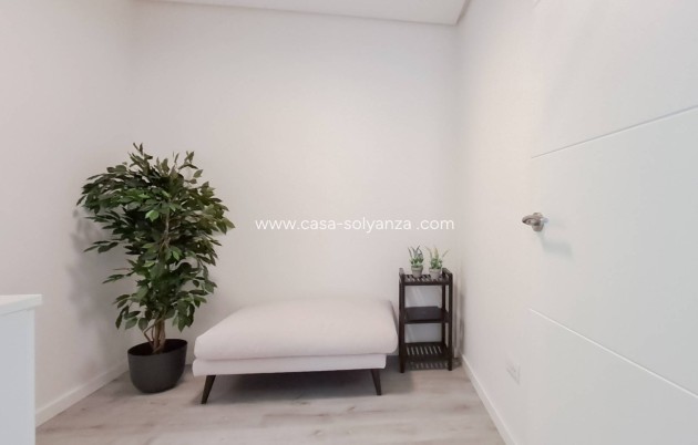 Herverkoop - Appartement / flat - Orihuela Costa - Los Dolses