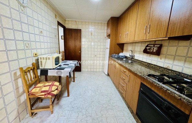 Herverkoop - Appartement / flat - Formentera de Segura - Pueblo