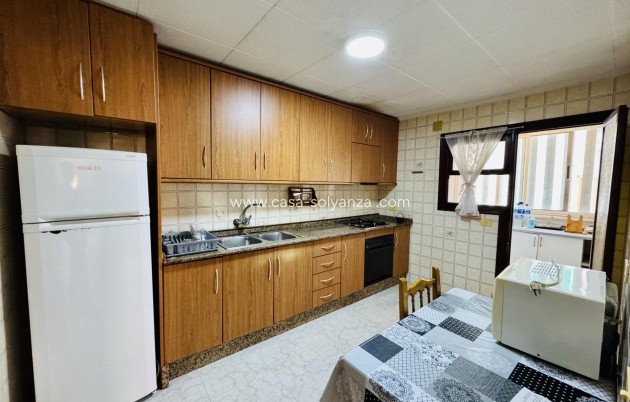 Herverkoop - Appartement / flat - Formentera de Segura - Pueblo